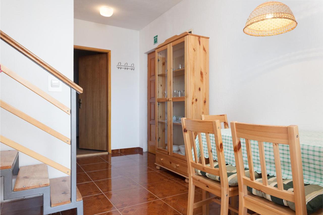 Manda Apartment Karlobag Ngoại thất bức ảnh